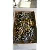Image 3 : 2 TRAYS OF METAL FOUNTAIN SPOUTS