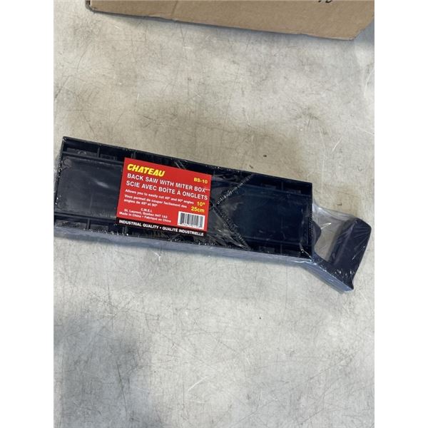 CASE OF BACK SAWS WITH MITER BOXES
