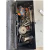 Image 3 : TOOLBOX WITH CONTENTS INCLUDING RATCHET SET, TAPE MEASURER ETC