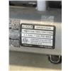 Image 2 : RIDGID 2.5 GAL, 135 PSI MAX TWIN TANK AIR COMPRESSOR