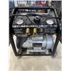Image 3 : RIDGID 2.5 GAL, 135 PSI MAX TWIN TANK AIR COMPRESSOR