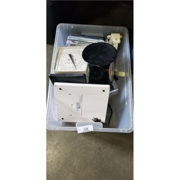 TRAY OF KITCHEN APPLIANCES INCLUDING SCALES, SUNBEAN WAFFLE MAKER, VINTAGE TOASTER ETC