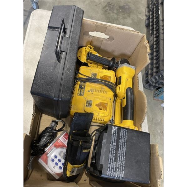 TRAY OF DEWALT ITEMS INCLUDING GRINDER, BATTERY, DUAL BAY CHARGER, HOLSTER, DRILL, HEATER ETC