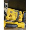 Image 2 : TRAY OF DEWALT ITEMS INCLUDING GRINDER, BATTERY, DUAL BAY CHARGER, HOLSTER, DRILL, HEATER ETC