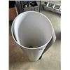 Image 2 : 5 NEW 4FT X 8FT SMOOTH COATED PLASTIC SHEETING