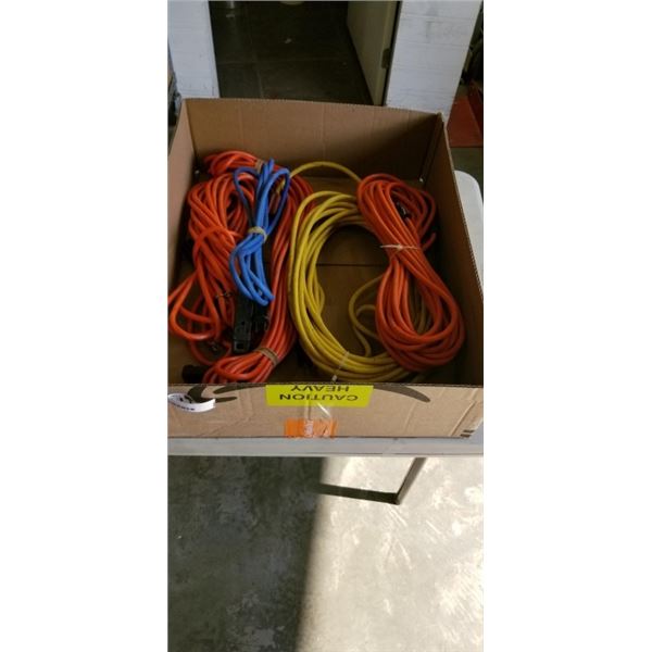 TRAY OF 5 EXTENSION CORDS