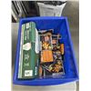 Image 2 : LED LIGHT BULBS, HAND WARMERS AND 6 METAL BATHROOM ORGANIZER BINS / CADDIES