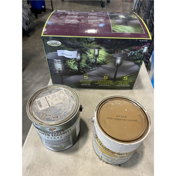 NATURALLY SOLAR SET OF 5 SOLAR LED PATHWAY LIGHTS AND 2 CANS OF PAINT (1 WHITE, 1 GREEN)