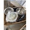 Image 5 : 2 BOXES OF STAINLESS MIXING BOWLS, TOASTER, SLOW COOKER, ETC