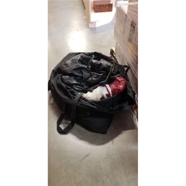 PARACHUTE WITH JACKET AND ULTRAPRO RED HELMET. IN GREAT CONDITION