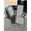Image 1 : 3 FOLDING PATIO CHAIRS