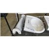 Image 1 : WHITE 2PC PORCELAIN VANITY SINK