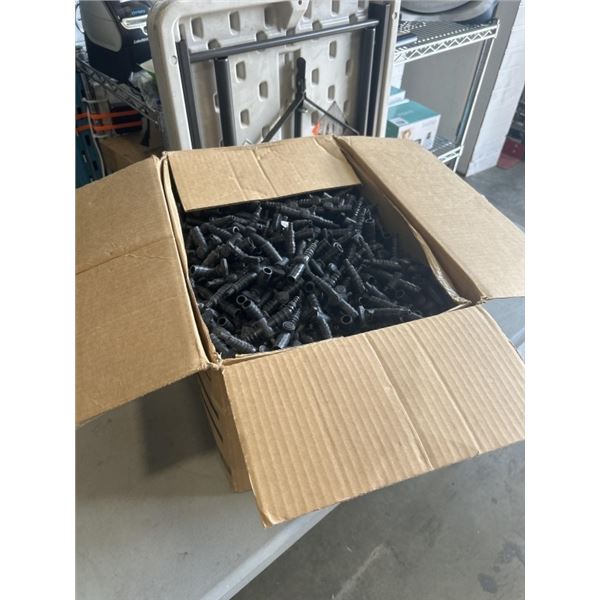 CASE OF THREE-WAY BARBED WATER TEE CONNECTORS
