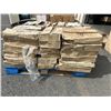Image 2 : PALLET OF MARBLE MOSAIC TILE