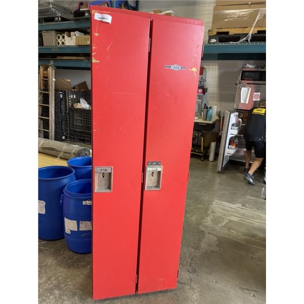 2 BANK 6 FOOT METAL LOCKER