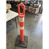 Image 3 : 3 TRAFFIC CONES