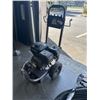 Image 4 : BE POWER EASE PRESSURE WASHER. 3400 PSI. COMES WITH 50 FOOT HOSE & WAND. WORKING