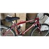 Image 3 : RED SORRENTO DIAMONDBACK BIKE