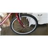 Image 4 : RED SORRENTO DIAMONDBACK BIKE