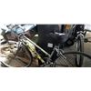 Image 3 : GREY HIGHLANDER BIKE