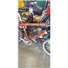 Image 3 : ORANGE INCLINE CARRERA CYCLES BIKE