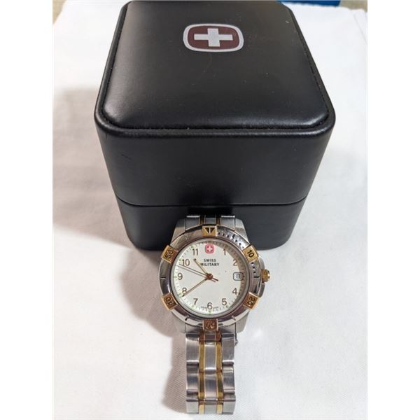 SWISS KNIFE MILITARY WATCH, MARKED SWISS MADE, 5951X, MINERAL CRYSTAL, DATE, BATTERY REQUIRED