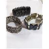 Image 2 : 3 VINTAGE BRACELETS