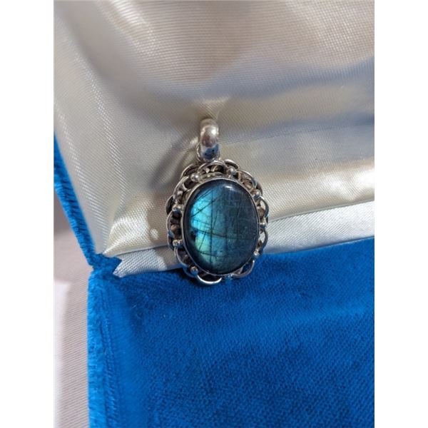 SILVER W/ STEEL BLUE RUTILE QUARTZ STONE PENDANT