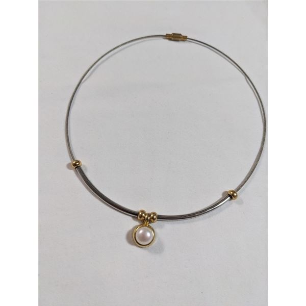 MOBE PEARL PENDANT CHOKER NECKLACE
