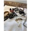 Image 2 : LARGE LOT OF ASSORTED BRACELETS, WATCHES, AND JEWELRY
