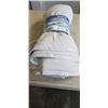 Image 2 : BELOW ZERO COOLING THROW. RETAIL $29.99