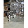 Image 5 : PUNCH DISPENSER, CANDLE HOLDER, SELFIE PHOTO SIGN AND PHOTO PROPS