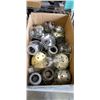 Image 2 : 2 BOXES OF WEDDING AND TABLE DECOR, INCLDUING LANTERNS