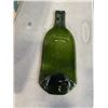Image 5 : 2 BOXES OF DECORATIVE GLASS ITEMS INLCUDING VASES, CANNISTER SET AND MORE