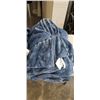 Image 3 : 2 BERK BLANKETS