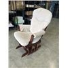 Image 2 : SHERMAG ROCKING CHAIR