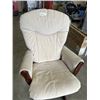 Image 3 : SHERMAG ROCKING CHAIR