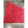 Image 3 : RED AREA CARPET