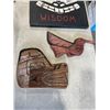 Image 3 : NATIVE WOOD CARVINGS, SMALL CANVAS AND A COUPLE NATIVE PRINTS