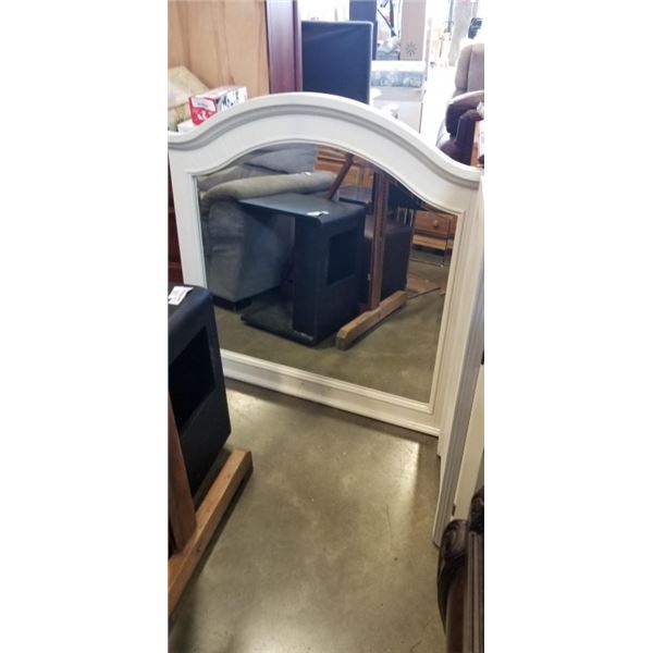 WHITE FRAMED DRESSING MIRROR