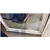 Image 2 : WHITE FRAMED DRESSING MIRROR