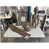 Image 1 : 3 VINTAGE HAND-CARVED AFRICAN WOODEN ART PIECES