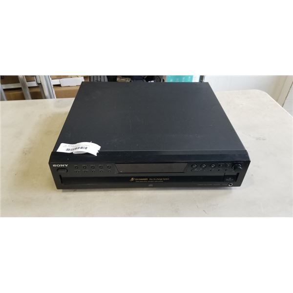 SONY 5 CD CHANGER DISC EX-CHANGE SYSTEM. MODEL CDP-CE375. WORKING
