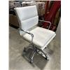 Image 2 : MODERN WHITE AND CHROME ROLLING OFFICE CHAIR