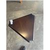 Image 4 : DROP-LEAF SIDE TABLE WITH TRIANGULAR TOP