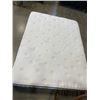 Image 1 : QUEENSIZE POSTUREPEDIC MATTRESS