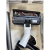 Image 5 : MIELE DUOFLEX HX1 EXTRA CORDLESS STICK VACUUM - TESTED WORKING, RETAIL $699.
