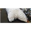 Image 3 : TRELLIS BLOOM QUILTED PILLOW DOWN-ALTERNATIVE. 2-PACK STANDARD/QUEEN