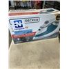 Image 3 : BLACK AND DECKER IRON AND CUISINART KETTLE