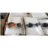 Image 2 : TRAY OF NEW SUNGLASSES